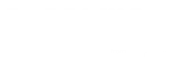 Graffiti-Text, der Chicago in einer stilisierten Schriftart buchstabiert, mit Tropfen und Farbspritzern, auf einem schwarzen Hintergrund.